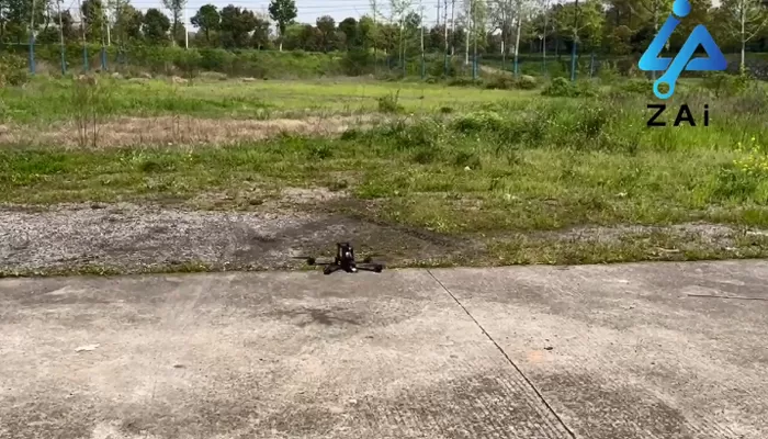 Drone FPV avec retour automatique et caméra de vision nocturne pour la recherche scientifique civile.